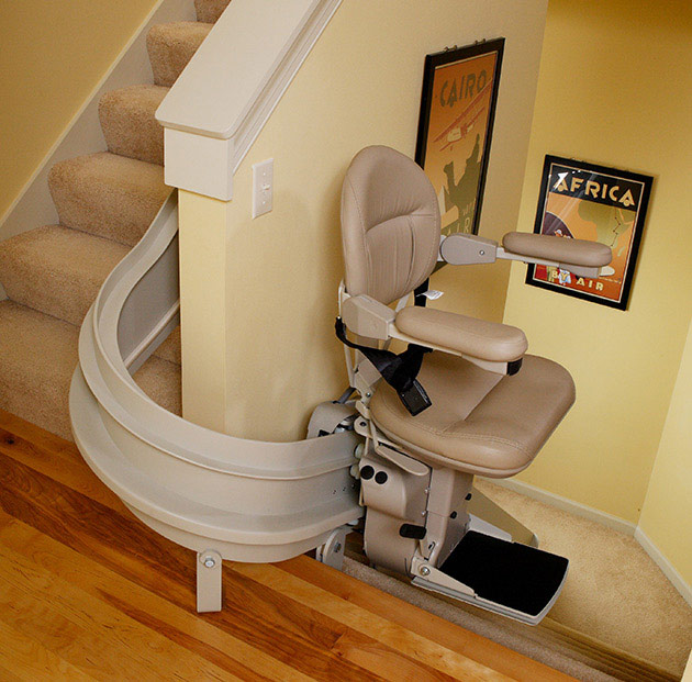 Kraus curved stairway staircase chair stairlift